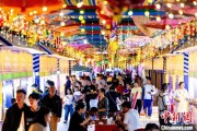 梦见香菜宁夏银川：非遗焰火迎端午 市民“粽”享夏日时光